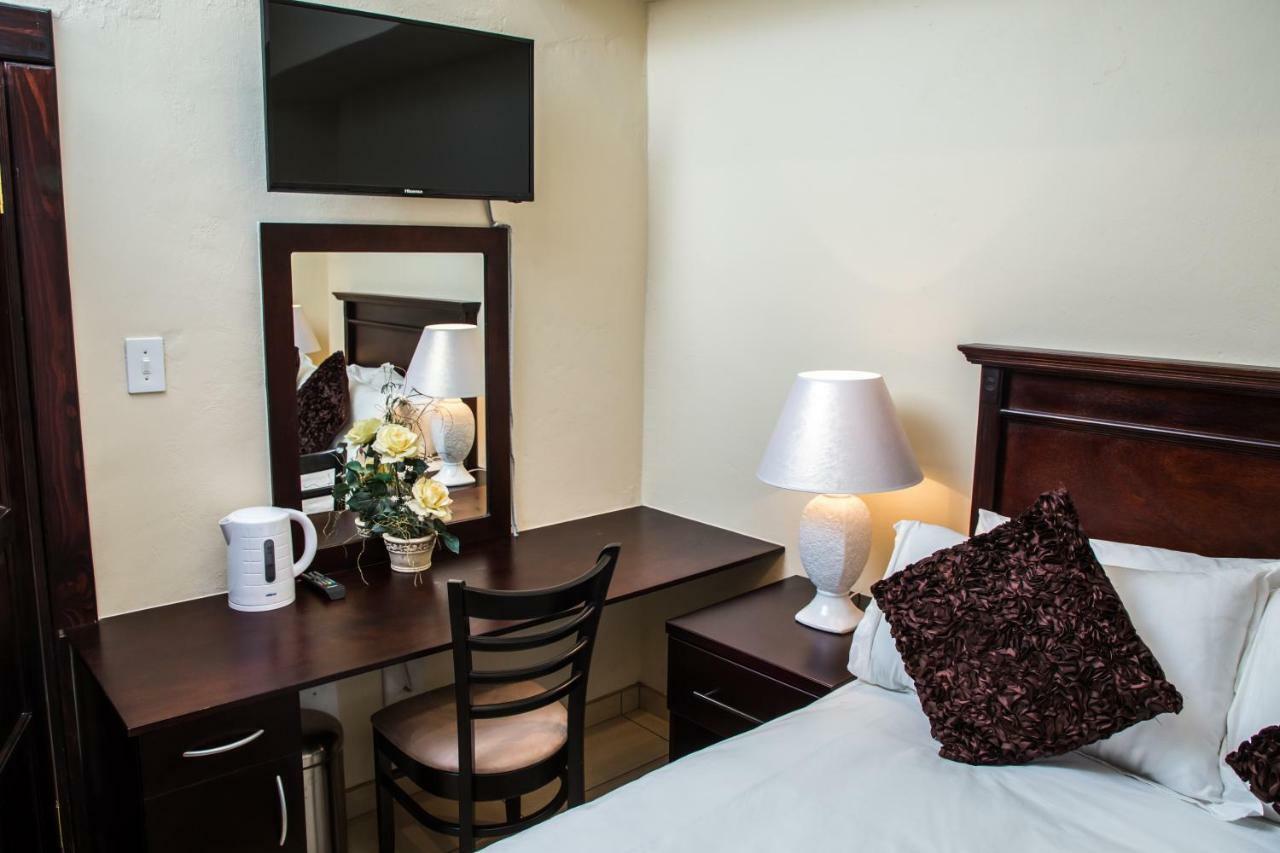 Ekupholeni Garden Villas Manzini Kültér fotó