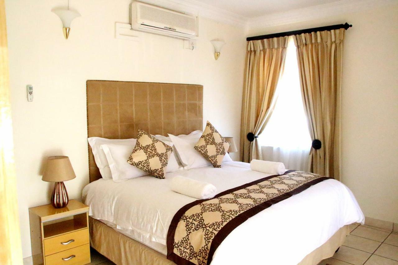 Ekupholeni Garden Villas Manzini Kültér fotó
